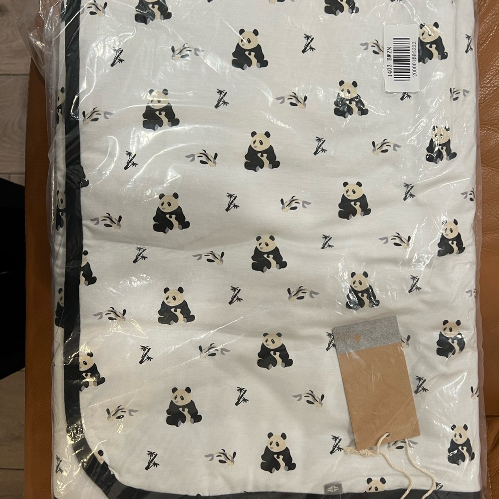 Kyte baby blanket in zen (ships same day)